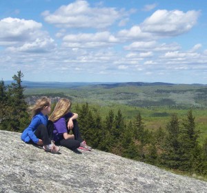 AH-granddaughters-chick-hill-2013-(2)-cropped-web